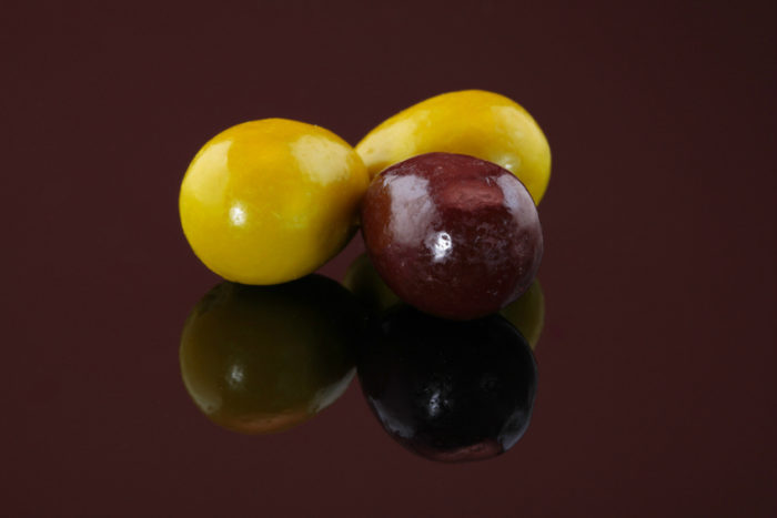 Olives vertes et noires chocolat Manon